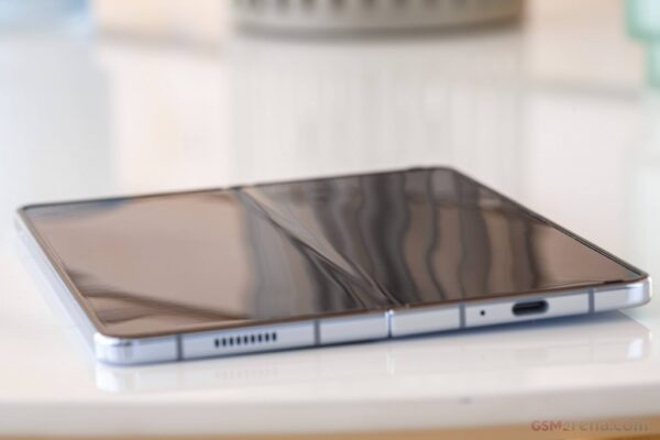 Samsung Z Fold 5 - Image 8