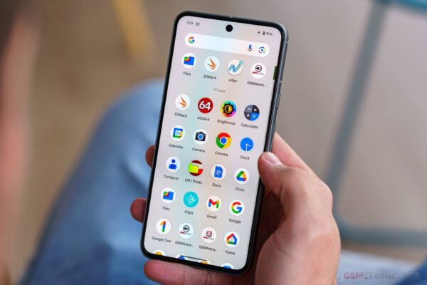 Google Pixel 8 - Image 7